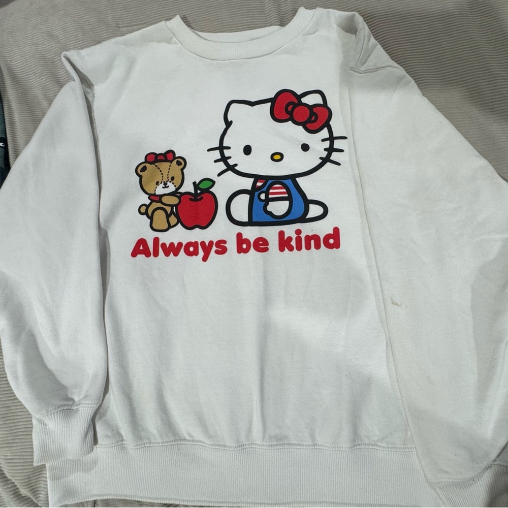 💕💕Hello kitty and winter bundle!!!🐱 ❄️ 🥶